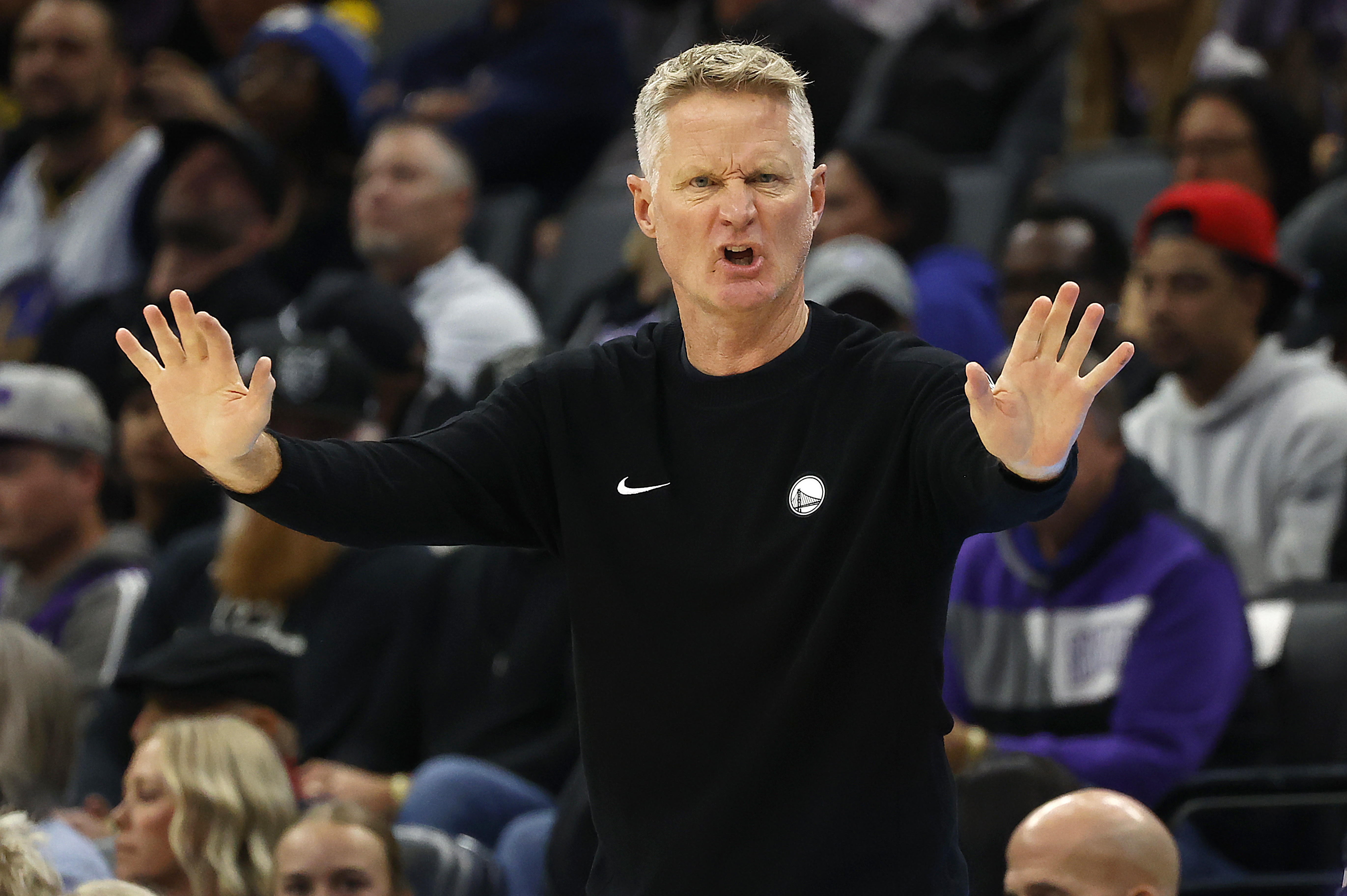 合肥狂风大胜江苏迎俱乐部杯首胜，阿格拉瓦尼斯25+8率队展露锋芒