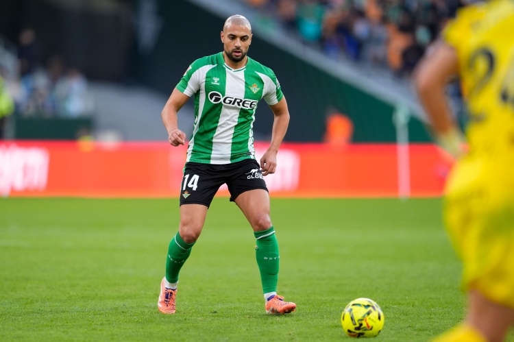 陈涛坦言深足引援面临挑战，誓要升级阵容摆脱保级困境